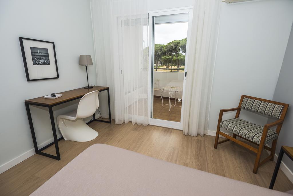 Hostal Las Cumbres โกนิล เด ลาฟรอนเตรา ภายนอก รูปภาพ