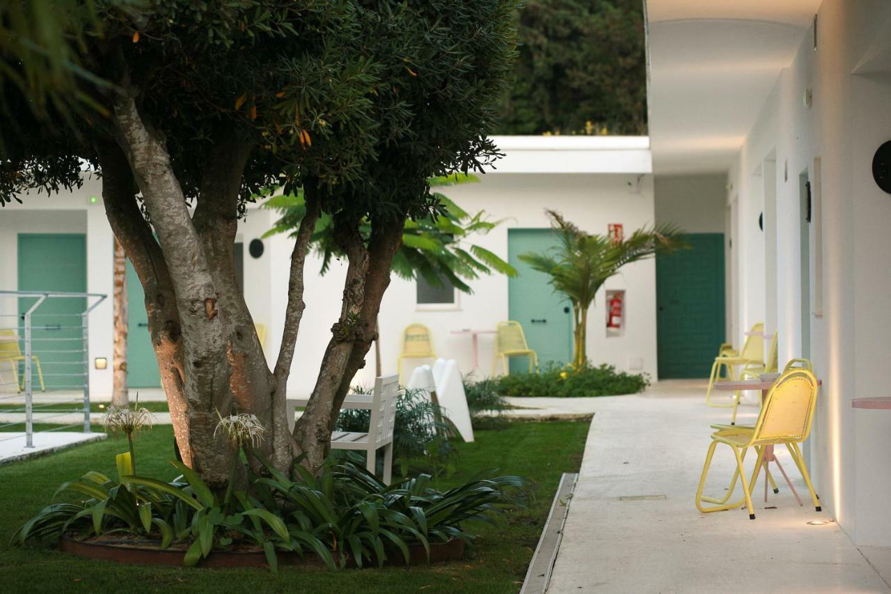 Hostal Las Cumbres โกนิล เด ลาฟรอนเตรา ภายนอก รูปภาพ